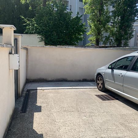 Maison Familiale Centre Dijon Villa Eksteriør bilde